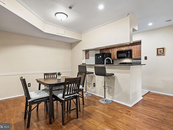 4th image of 3309 Wyndham Cir APT 2171