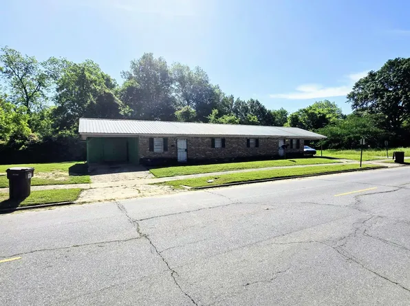 1107 S Cypress St, Pine Bluff, AR 71603