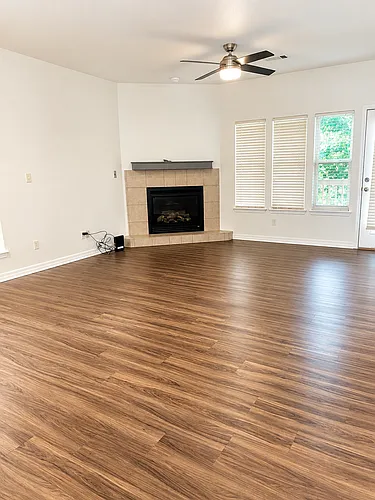 119 Desoto Center Dr Photo 1