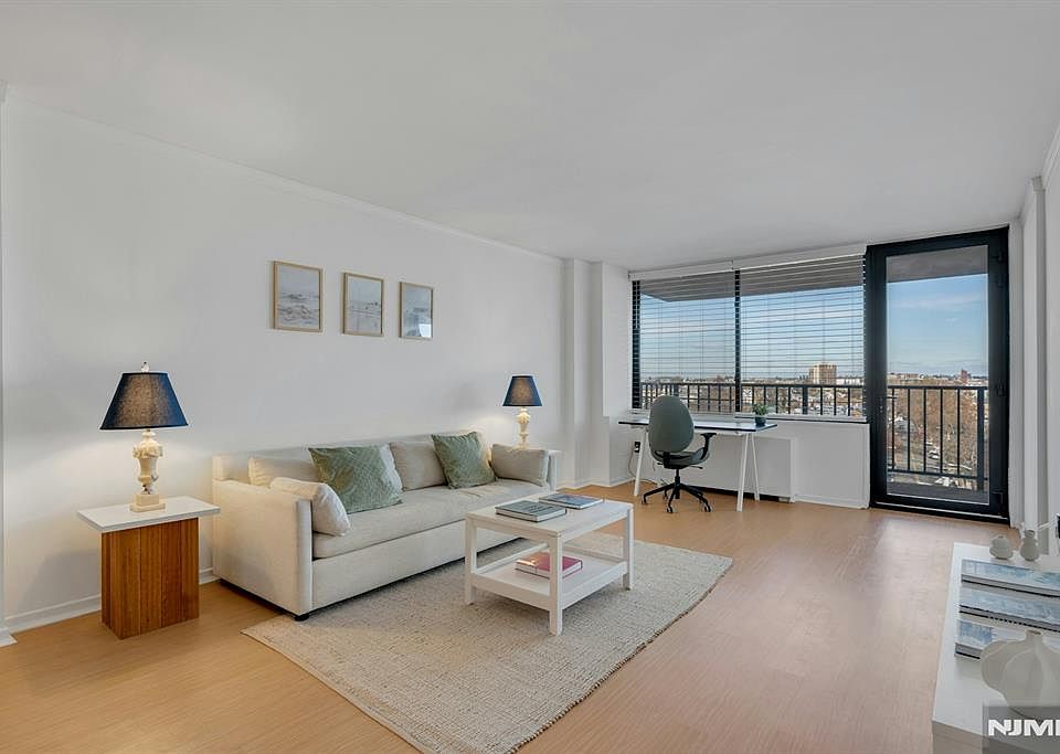 1st image of 380 Mountain Rd APT 701