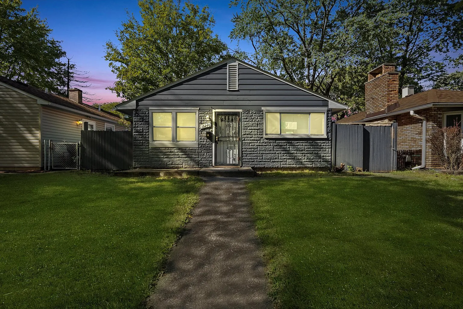 15240 Dante Ave photo 1