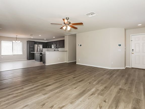 3rd image of 2021 W Hayden Peak Dr