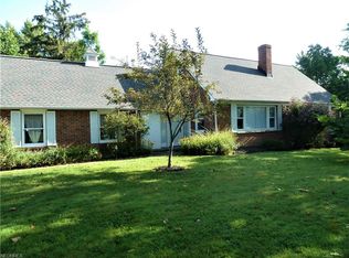 27445 Pergl Rd, Glenwillow, OH 44139