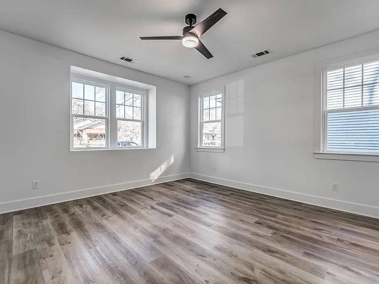 1737 Euclid Ave — Photo 24