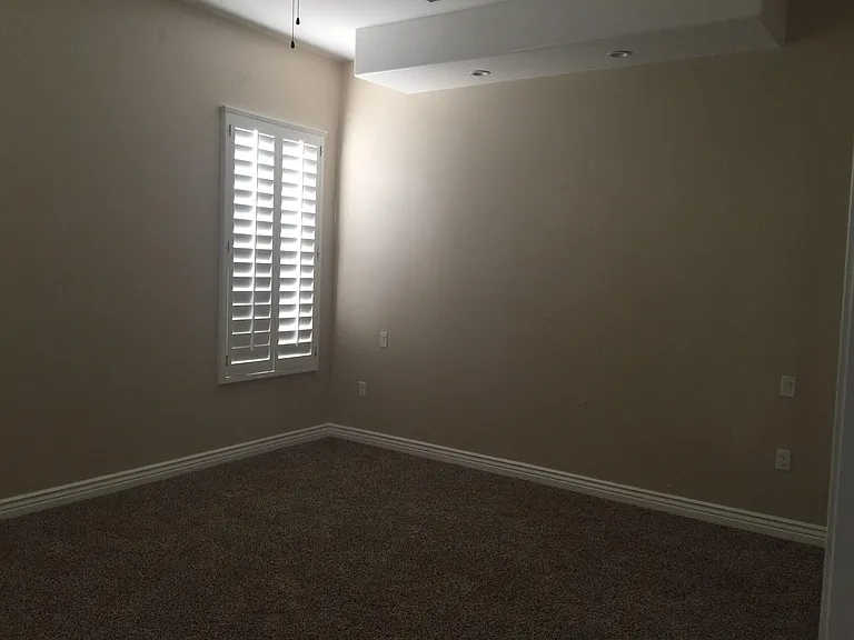 14668 Sunny Land Ave — Photo 7