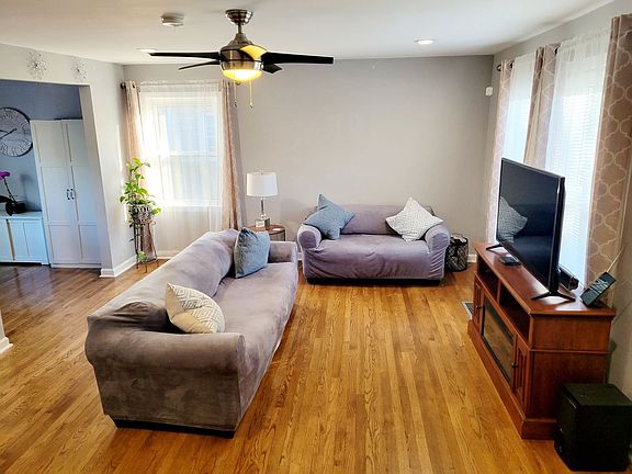 4th image of 543 N East End Ave