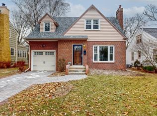 912 7th Ave SW, Rochester, MN 55902