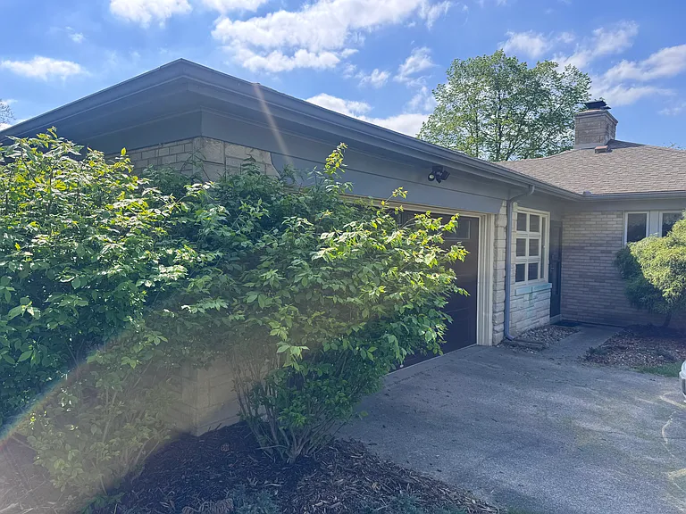 737 Cherry Tree Ln — Photo 26