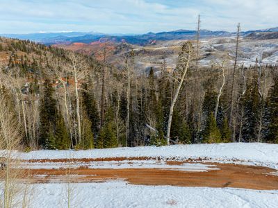 438 N Holyoak Cir, Brian Head, UT, 84719