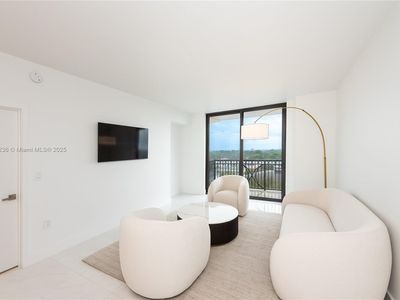 301 Altara Ave #619, Coral Gables, FL, 33146