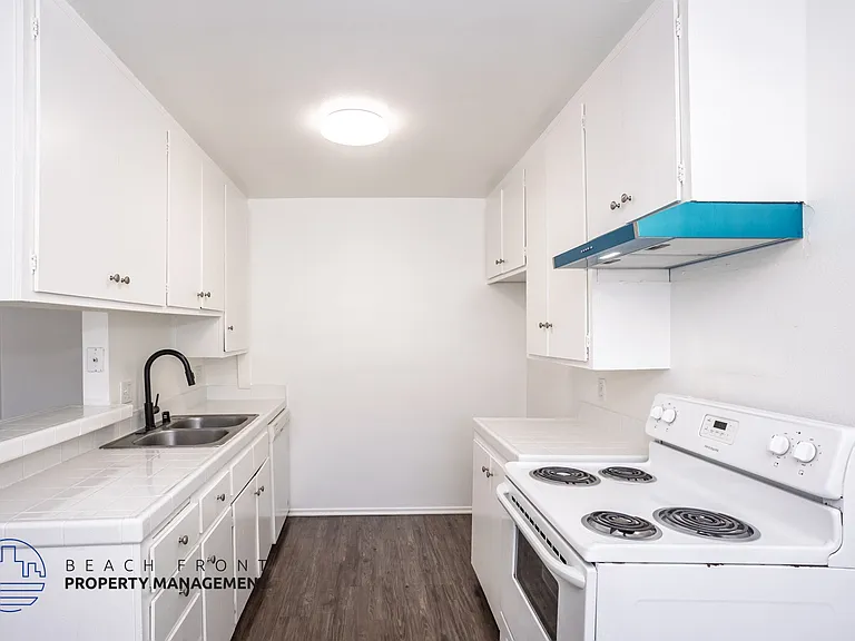 20710 Anza Ave. — Photo 16