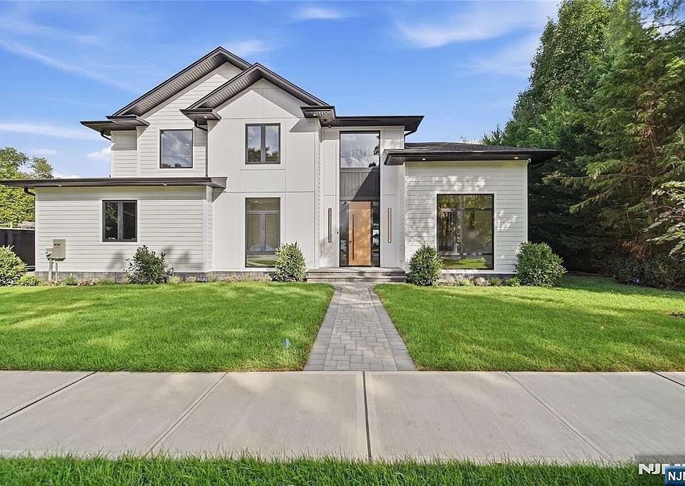 1st image of 295 Schraalenburgh Road