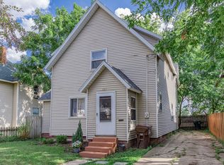 423 W Hillsdale St, Lansing, MI 48933