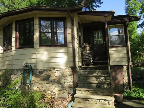 5th image of 17 Alturas Rd