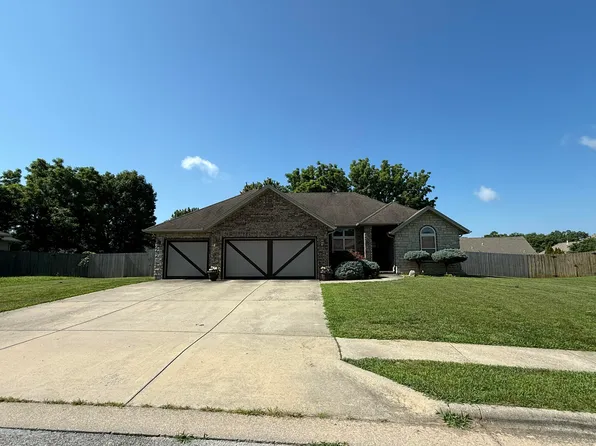 4416 W Stone Ridge Road, Brookline, MO 65619