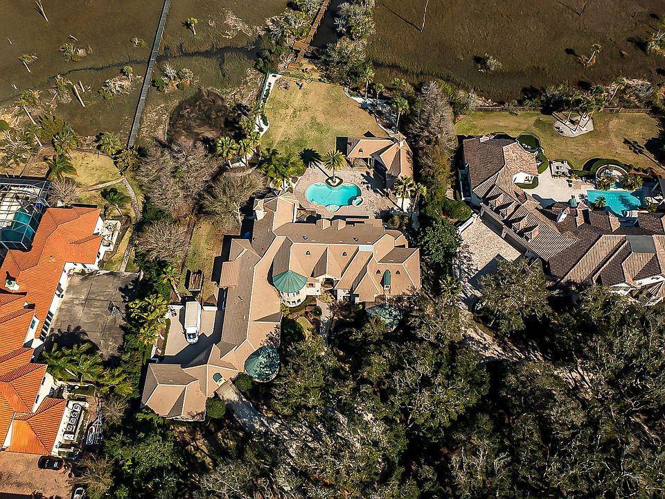 1st image of 24744 Harbour View Dr