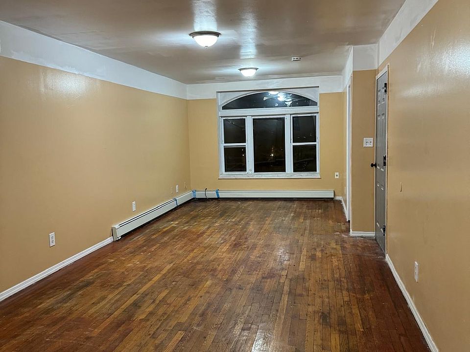 1st image of 2921 Seagirt Ave #3