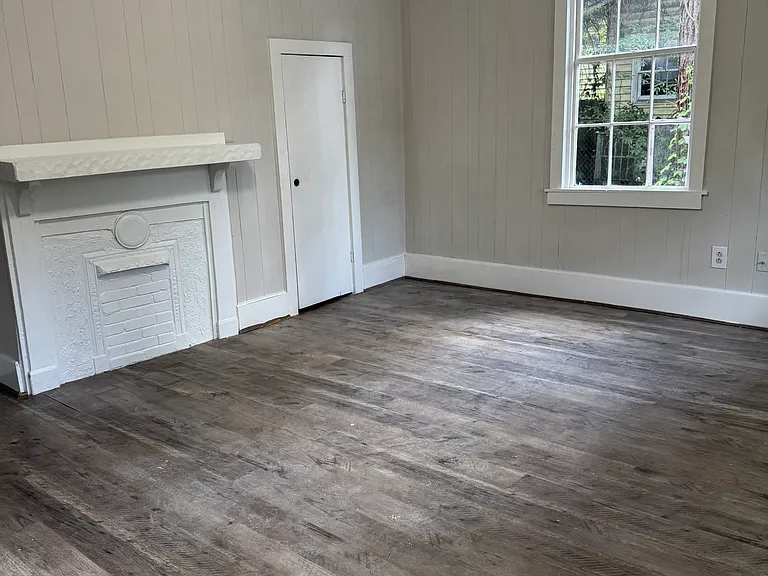 748 Maryland St — Photo 11