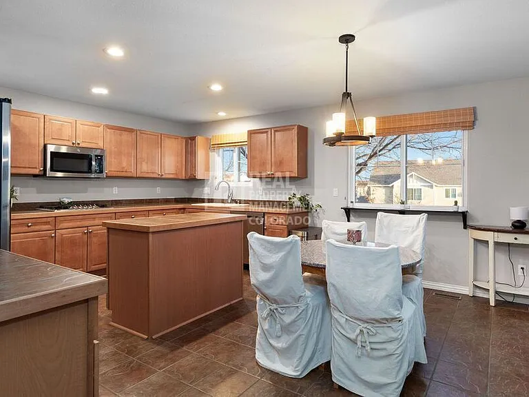 20650 E Dartmouth Dr — Photo 11