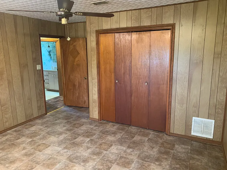 10704 State Highway 185 S — Photo 41