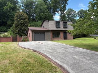 532-532 Sycamore Ln, Richlands, VA 24641