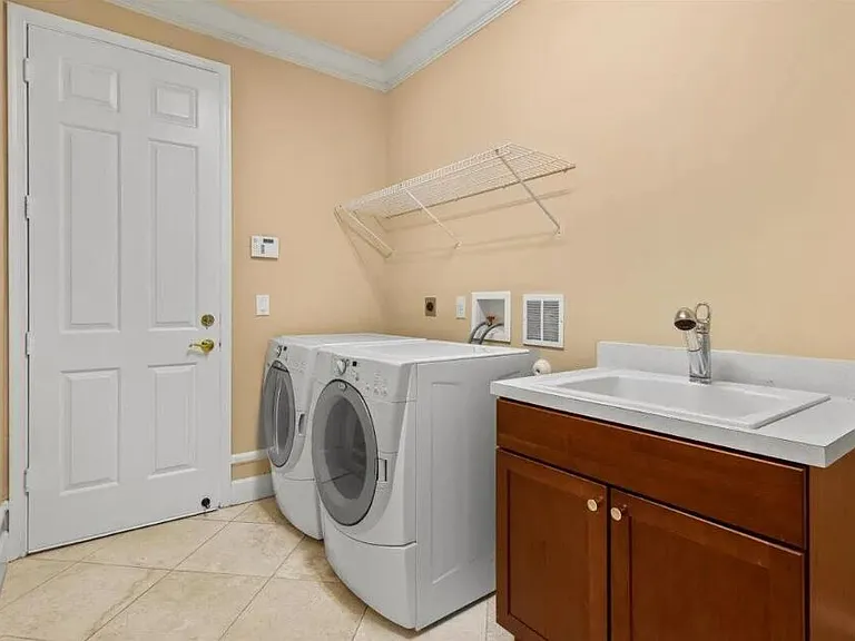 2335 NW Via Della Ct — Photo 31