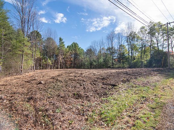 4th image of 65a Sand Hill Road