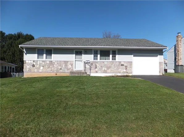3315 Melrose Ln, Whitehall, PA 18052
