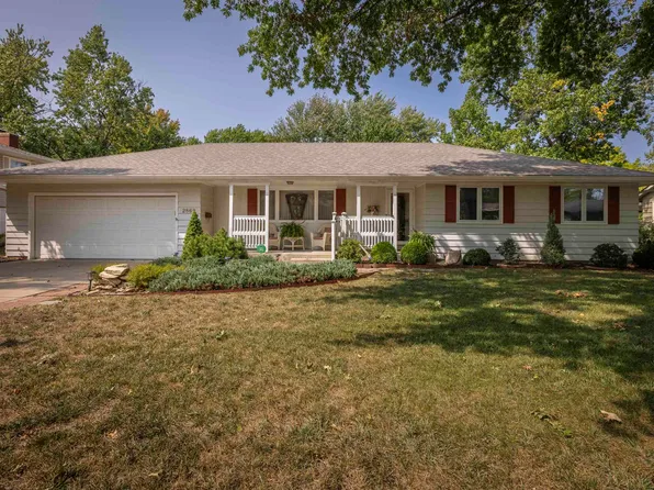 2869 SW Jewell Ave, Topeka, KS 66611