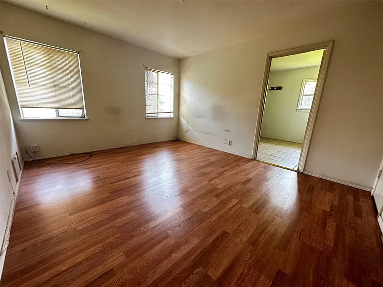 5210 Stuyvesant Ln — Photo 17