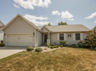 4116 W Carrousel Ln, Peoria, IL 61615