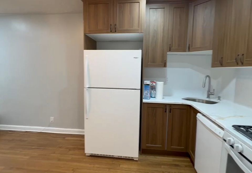 1st image of 8520 Little Neck Pkwy Floor 1