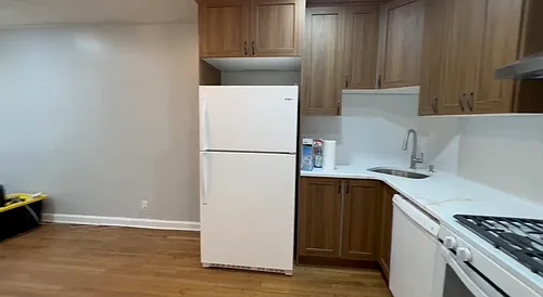 8520 Little Neck Pkwy #1 Photo 1