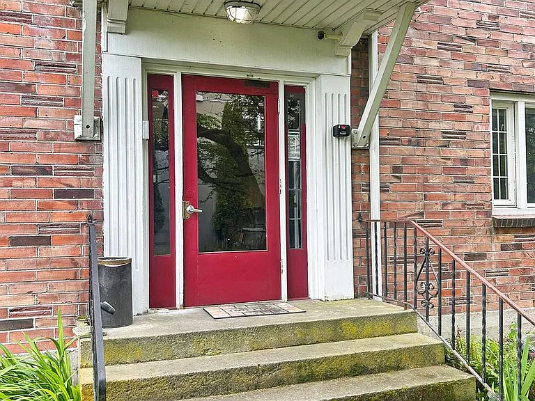3124 Colby Ave — Photo 16