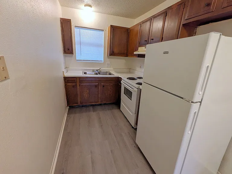 Manya Point Apartments — Photo 5