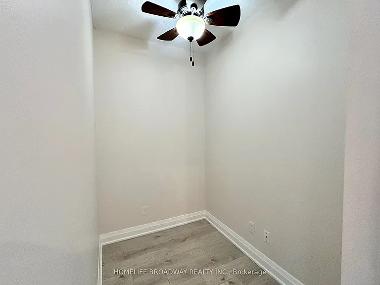 83 Redpath Ave #811 — Photo 8