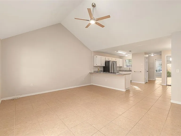 9755 SW 52nd Rd — Photo 21
