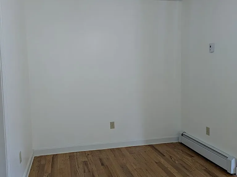 55 Boys Ave — Photo 20