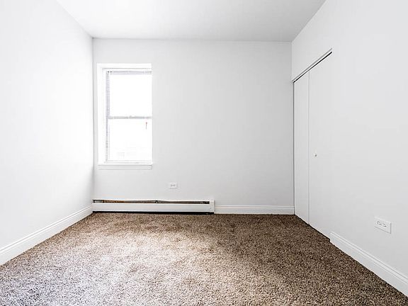 3rd image of 5100-04 W Madison St #18-2