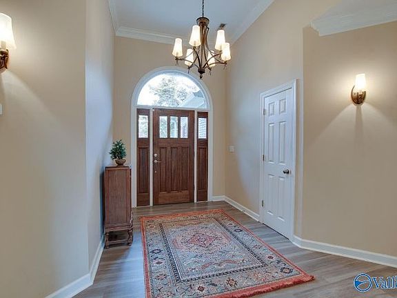 2nd image of 2706 Whistler Ln SE