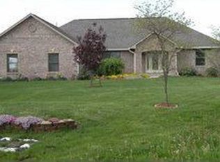 9112 N Laural Ct S, Mooresville, IN 46158