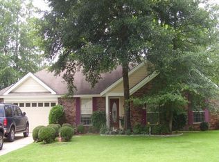 434 Arlington Dr, Hinesville, GA 31313