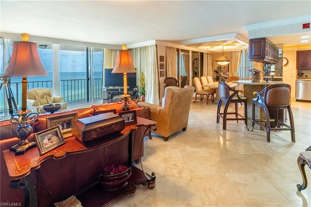 2 bed, 2.0 bath, 1560 sqft, $17,000 — Photo 1
