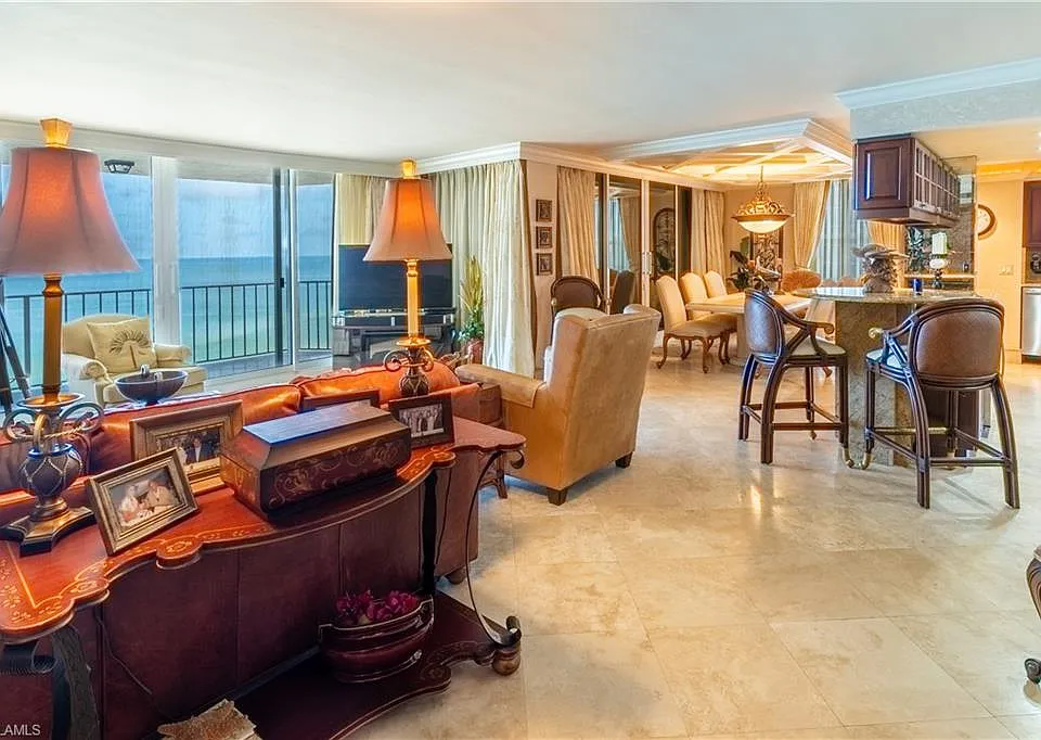 10701 Gulf Shore Dr #1002