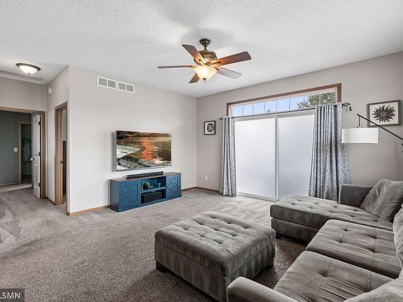 3rd image of 1719 Gotland Ln