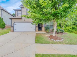 121 Escalade Dr, McDonough, GA 30253