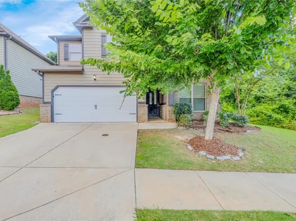 121 Escalade Dr, McDonough, GA 30253