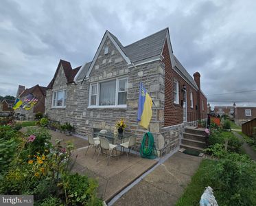 1707 Strahle St, Philadelphia, PA, 19152