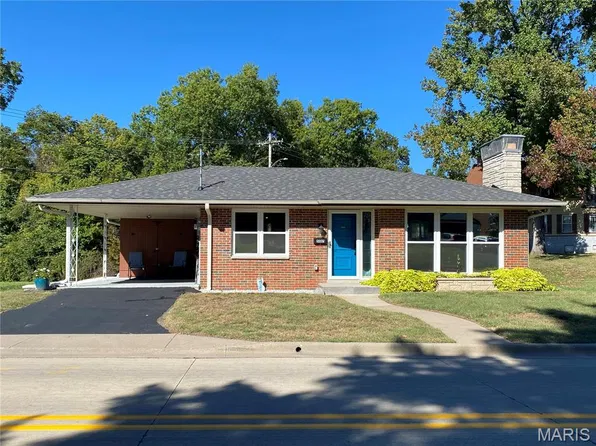 507 W Bottom Ave, Columbia, IL 62236