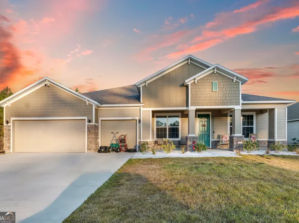 205 Starboard Ct, Kingsland, GA 31548